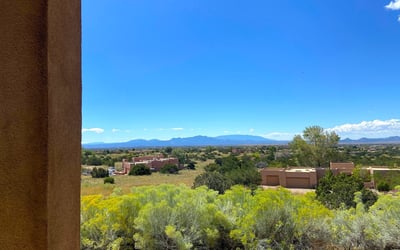 75 Camino Dimitrio, Santa Fe, NM