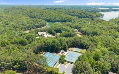 3546 Lake Breeze Lane, Gainesville, GA