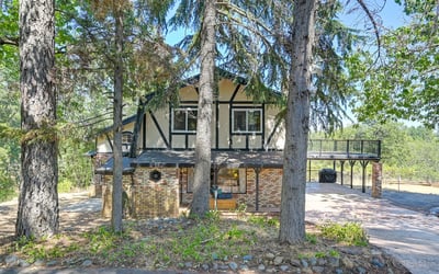 370 Bon Vue Dr, Applegate, CA