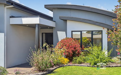 8 Royal Parade, Inverloch, VIC