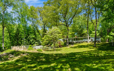 17 Richmond Hill Road, Weston, CT