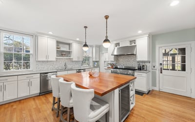 91 Algonquin Road, Fairfield, CT