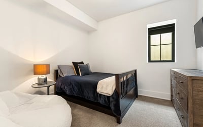 40 Richmondville Avenue, Westport, CT