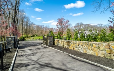 6 Carpenters Brook Road, Greenwich, CT