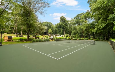 17 Pine Ridge Road, Woodbridge, CT