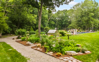 17 Pine Ridge Road, Woodbridge, CT