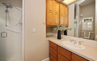 4694 Wrightsman, Clinton, WA