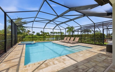 8212 Shooting Star Rd, Sarasota, FL
