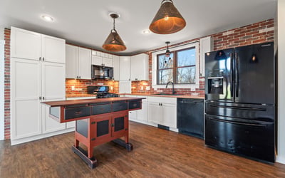 163 Drake Road, Lansing, NY