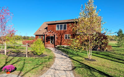 163 Drake Road, Lansing, NY