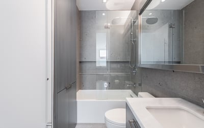 1 Strathgowan Ave suite 710, Toronto, ON