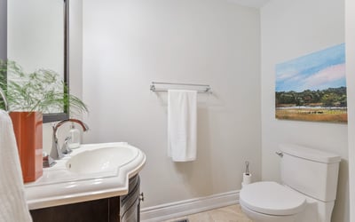 31 Ashwood Crescent, Toronto, ON