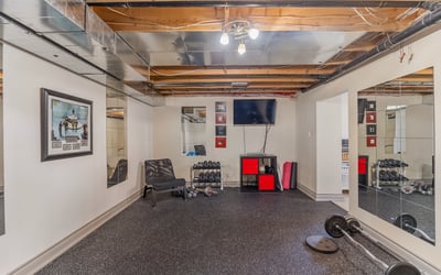 31 Ashwood Crescent, Toronto, ON