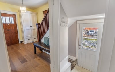 54 Wellington St, Lindsay, ON