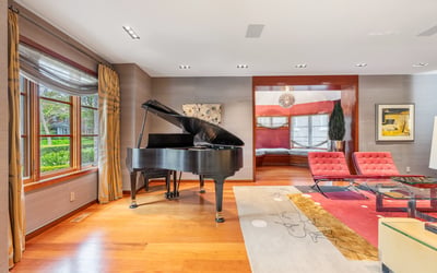 24 Glenview Ave, Toronto, ON