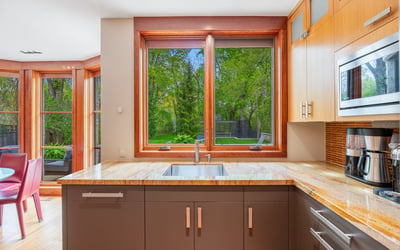 24 Glenview Ave, Toronto, ON