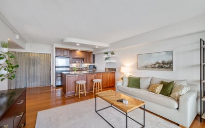 2333 Kapiolani Blvd #2309, Honolulu, HI