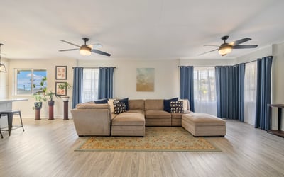 71 Kawananakoa Pl, Honolulu, HI