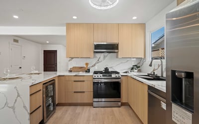 6620 Brennan Ave., West Hills, CA