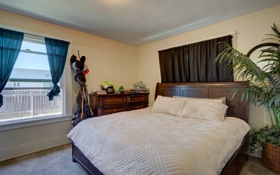 630 E Cook St, Santa Maria, CA