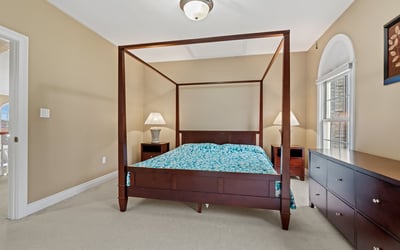711 Parkview Drive, Gibsonia, PA