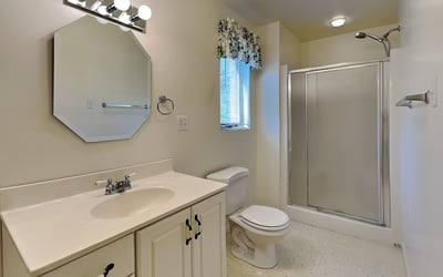 969 Beverly Avenue, Ambridge, PA
