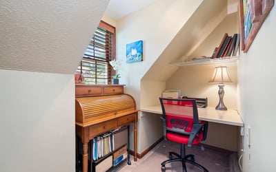 10207 Country Manor Lane, Wexford, PA