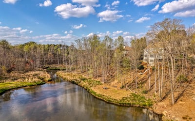 1325 Rolling Links Drive, Milton, GA