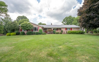 513 State Route 271, Ligonier, PA