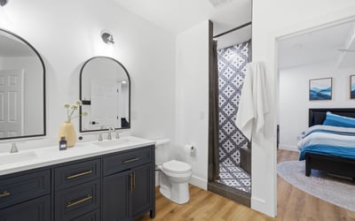 2080 Harmony Park Dr, Denver, CO