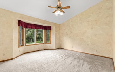1222 Hidden Fields Dr, West Bend, WI