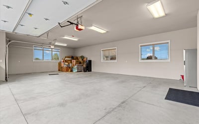 2177 Elsies Dr, Richfield, WI
