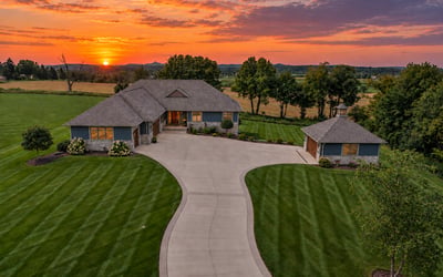 2177 Elsies Dr, Richfield, WI