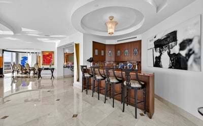 7000 Island Blvd PH-02, Aventura, FL
