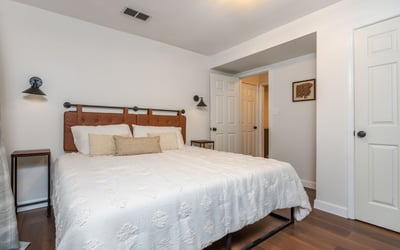 1250 Northcliff Trace, Roswell, GA