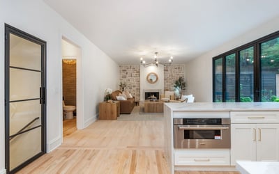 9460 Mistwater Close, Roswell, GA