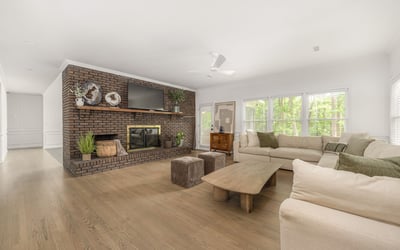 1800 Chestnut Lane, Matthews, NC