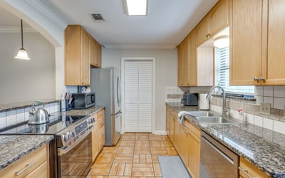 205 Scenic Dr, Aledo, TX