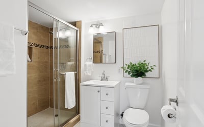 5909 Ridge View Dr., Alexandria, VA