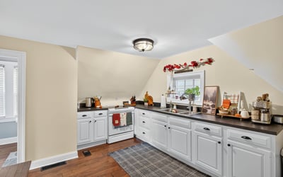 813 Plymouth Road, Lower Gwynedd Township, PA