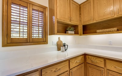 9025 NW Ash St., Portland, OR
