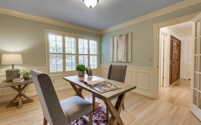 9025 NW Ash St., Portland, OR