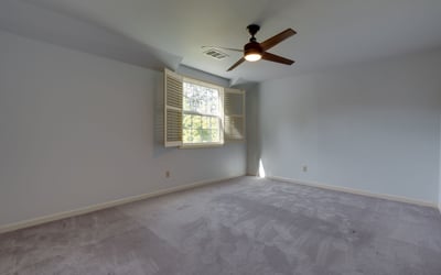 9025 NW Ash St., Portland, OR