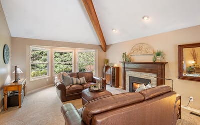 17060 SW Weir Rd, Beaverton, OR