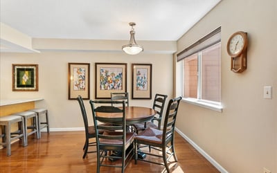 174 Oswego Summit, Lake Oswego, OR