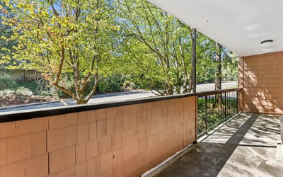 174 Oswego Summit, Lake Oswego, OR