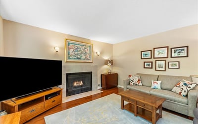174 Oswego Summit, Lake Oswego, OR