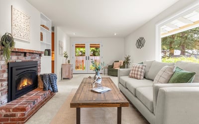 6238 SW McEwan Rd, Lake Oswego, OR