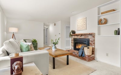 6238 SW McEwan Rd, Lake Oswego, OR