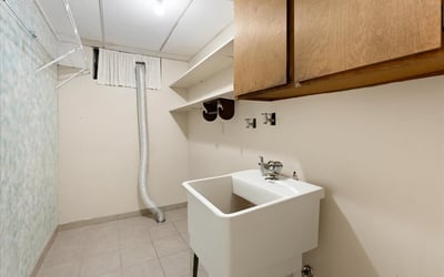 13011 NE Stanton St, Portland, OR